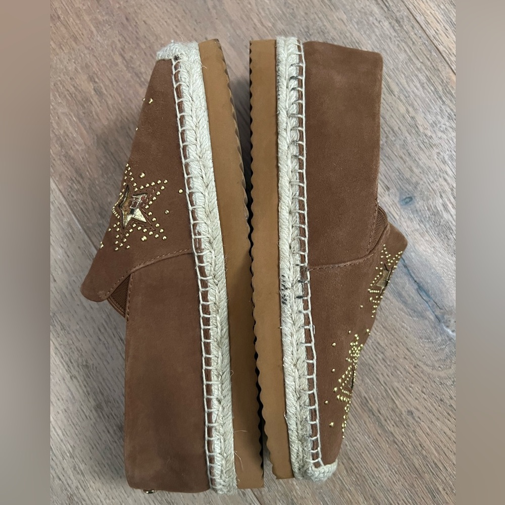 Michael Kors Shoes - Picture 2 of 5